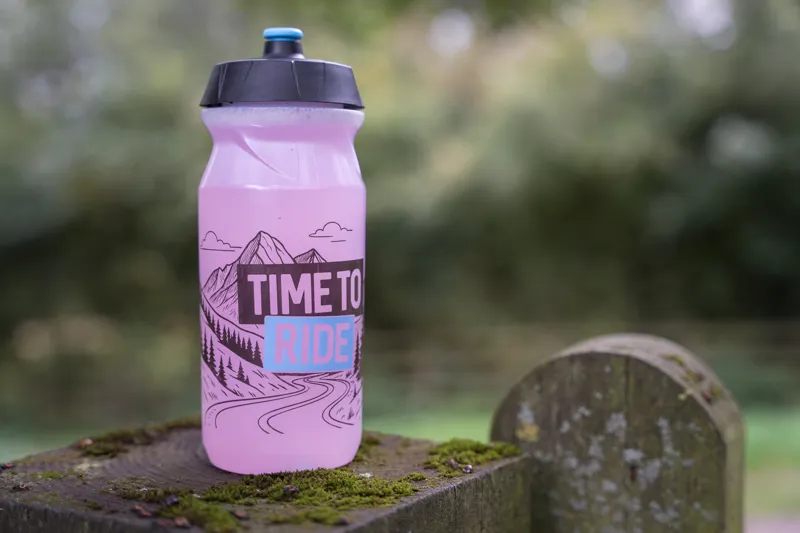 Chevin Cycles TTR Sense Grip 650ml Clear Water Bottle-3