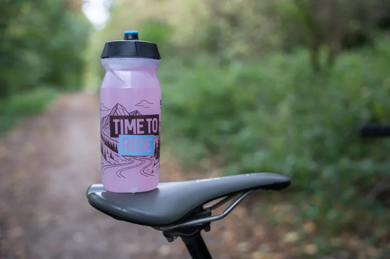 Chevin Cycles TTR Sense Grip 650ml Clear Water Bottle-5