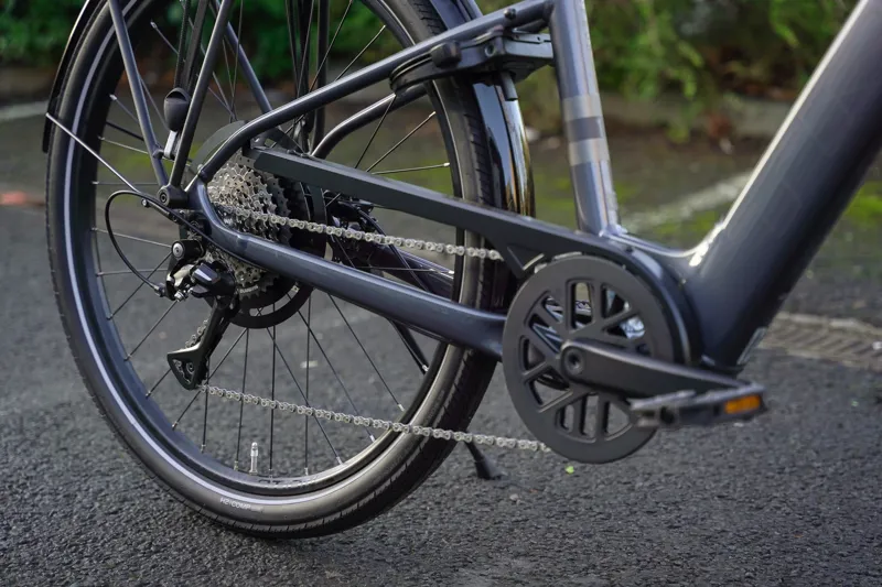 Trek Verve+ 1 Lowstep LT e-Bike In Galactic Grey-2