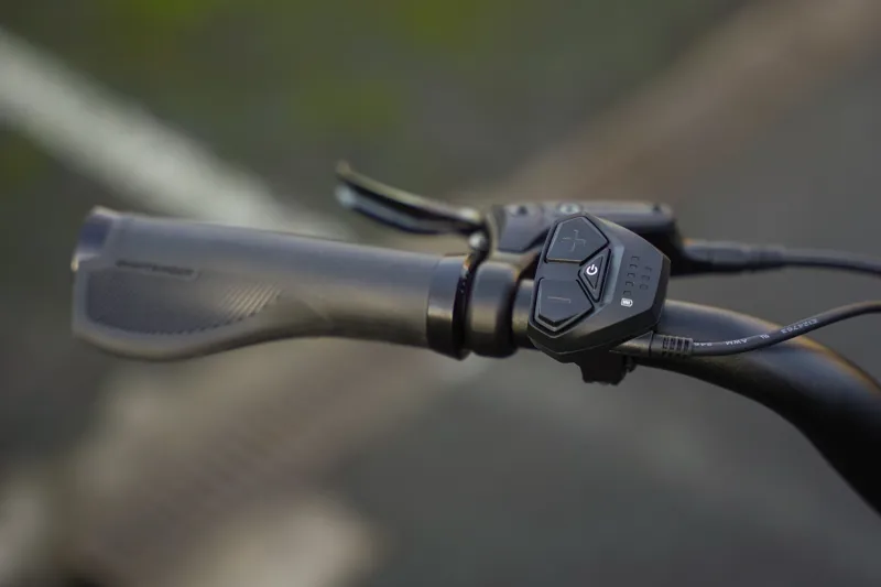 Trek Verve+ 1 Lowstep LT e-Bike In Galactic Grey-4