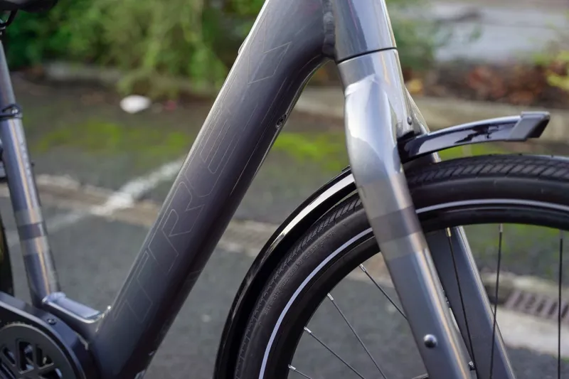 Trek Verve+ 1 Lowstep LT e-Bike In Galactic Grey-7