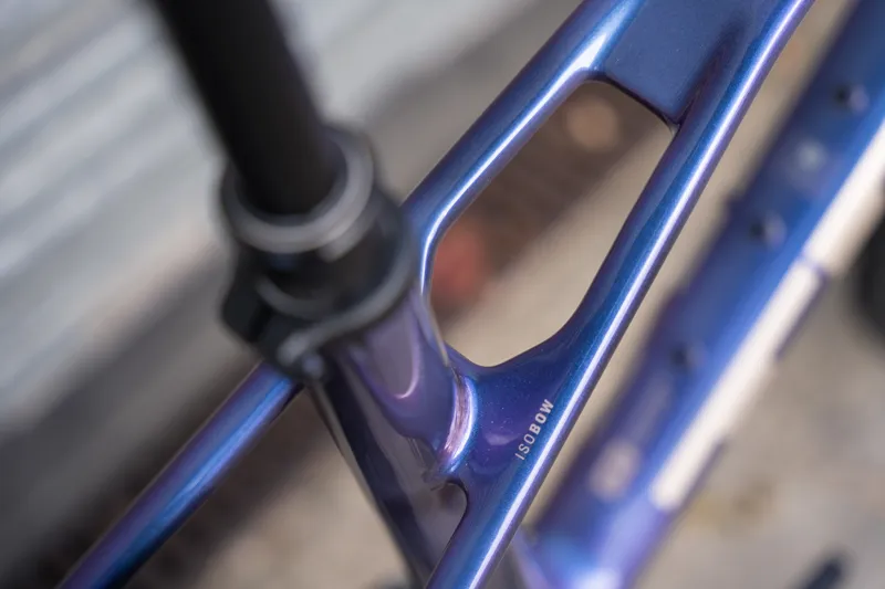 Trek Procaliber 9.5 Gen 3 XC Mountain Bike In Purple Flip/Hex Blue-10