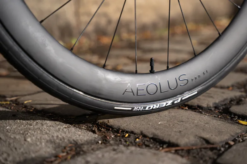 Trek Madone Madone SLR 7 Gen 8 Era White-4