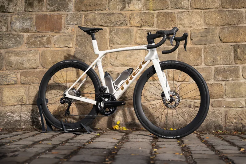 Trek Madone Madone SLR 7 Gen 8 Era White-7