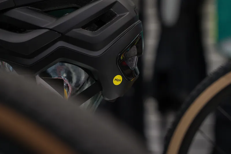 Giro Montaro MIPS III in Black-7