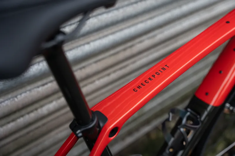 Trek Checkpoint SL 5 AXS Gravel Bike In Lava/Black Olive-5