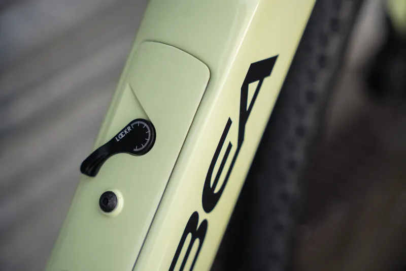 Orbea Terra m30team 1x Acid Gum - Fantasy Purple Carbon View-10