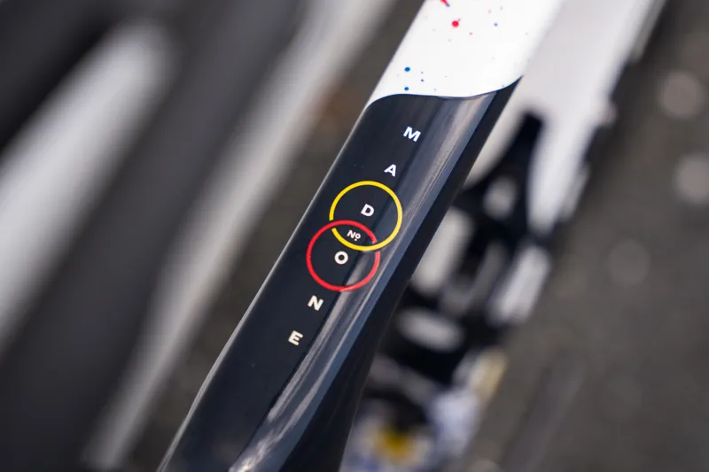 Trek Project One Madone SLR 9 AXS ML 56cm ICON Couler -12