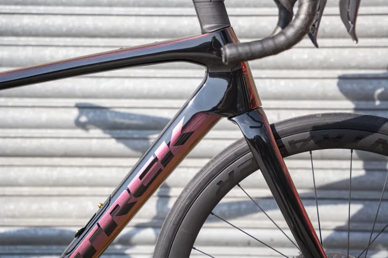 Trek Domane SLR 7 54cm Axinite Flip/Trek Black Project One-6