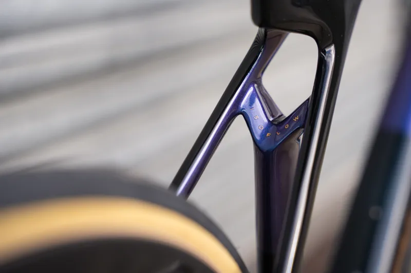 Limited Edition Trek Madone SL Gen 8 Custom Build Size Medium Dark Star-4