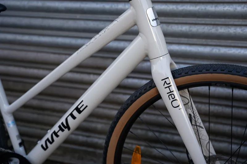 Whyte Bikes RheO1 ST City and Leisure Bike in Gloss Grey-2