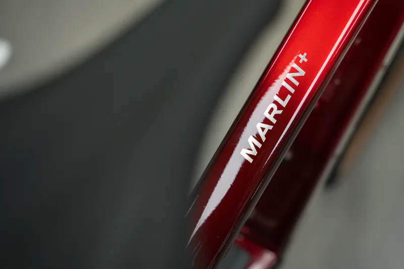 Trek Marlin + 8 Fury Red/Lithium Fade-2