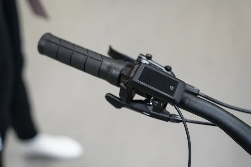 Trek Marlin + 8 Fury Red/Lithium Fade-4