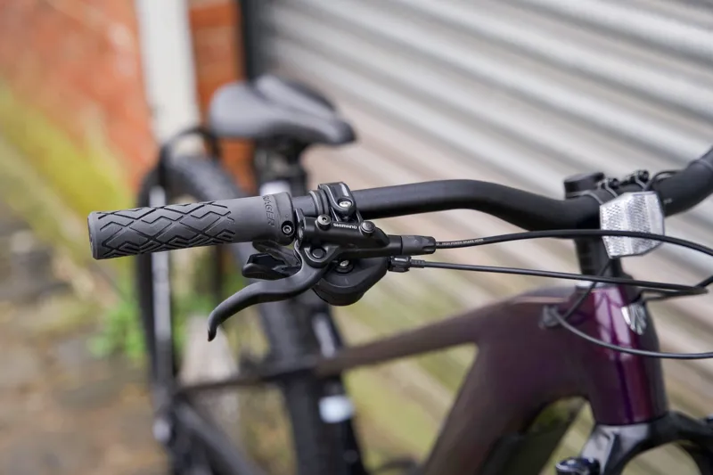 Trek Powerfly+ 6 Gen 5 29-inch E-MTB in Sunburst/Dark Star-2