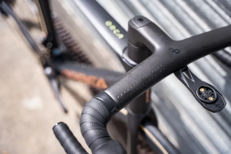 Orbea ORCA M20iLTD PWR Road Bike in Diamond Carbon View/Sunset Carbon View Matt-8