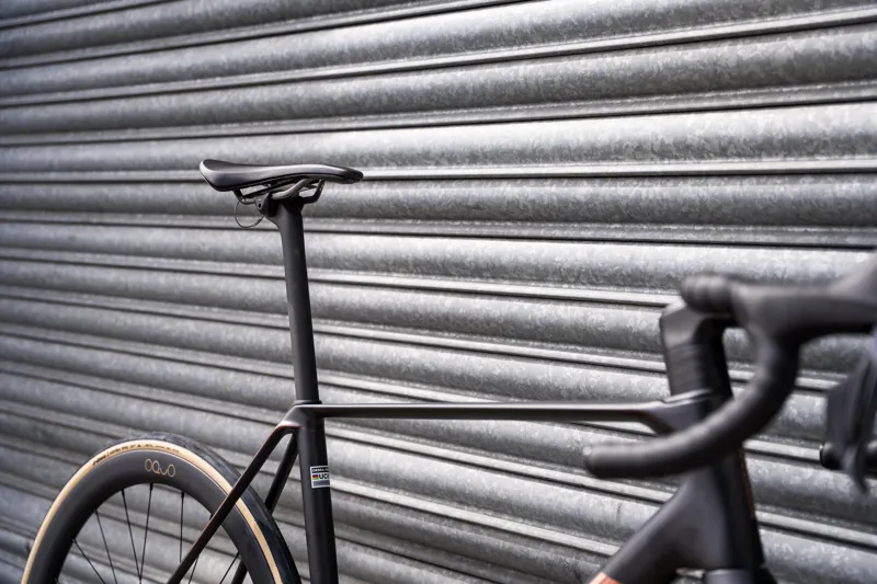 Orbea ORCA M20iLTD PWR Road Bike in Diamond Carbon View/Sunset Carbon View Matt-13