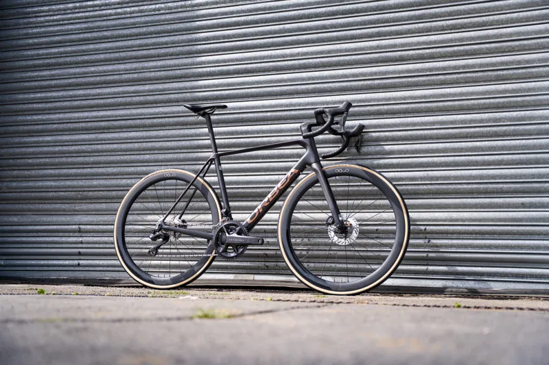 Orbea ORCA M20iLTD PWR Road Bike in Diamond Carbon View/Sunset Carbon View Matt-6