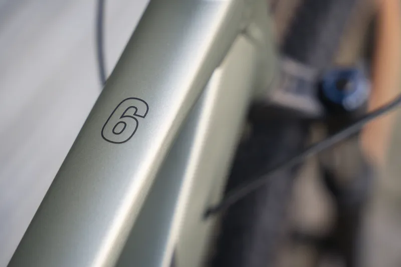 Trek Marlin 6 Gen 3 XC MTB in Matte Lichen/Keswick Green Fade-3