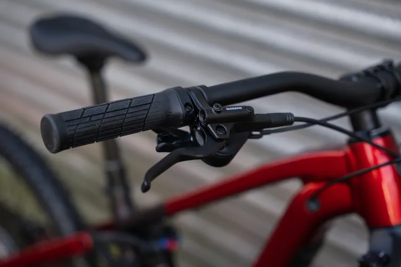 Trek Fuel EX 5 FURY RED/ DARK CARMINE-5