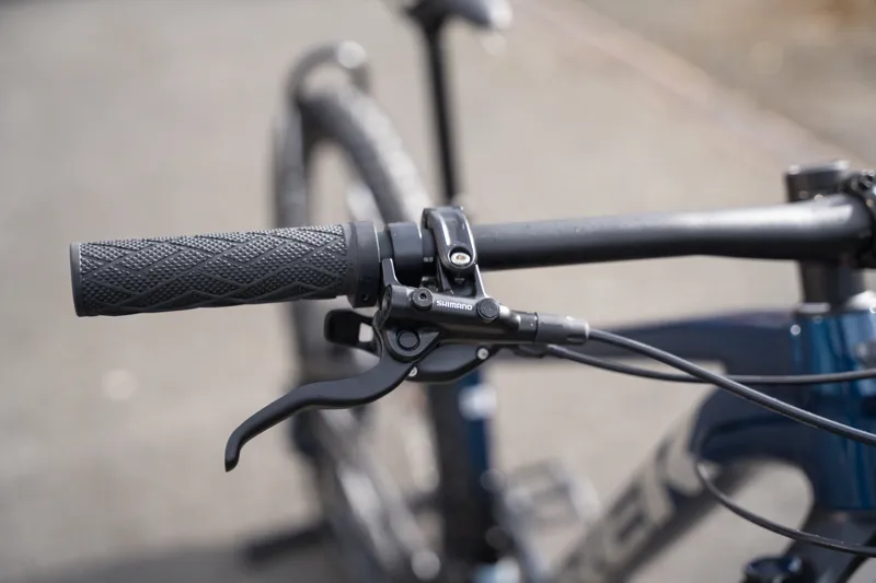 Trek Roscoe 8 Mountain Bike in Mulsanne Blue-8