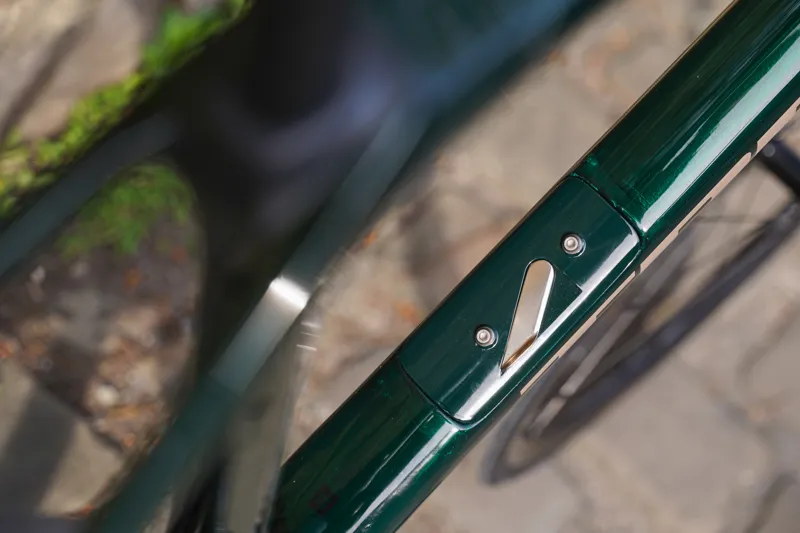 Trek Domane SL 5 Gen 4 Road Bike In Ivy Smoke-10