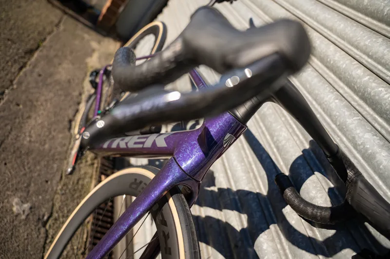 Trek Madone SLR 7 AXS Gen 8 in Purple Phaze/Amethyst Marble-8