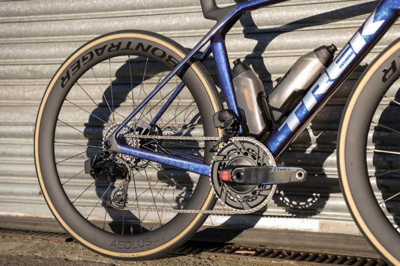 Trek Madone SLR 7 AXS Gen 8 in Purple Phaze/Amethyst Marble-9