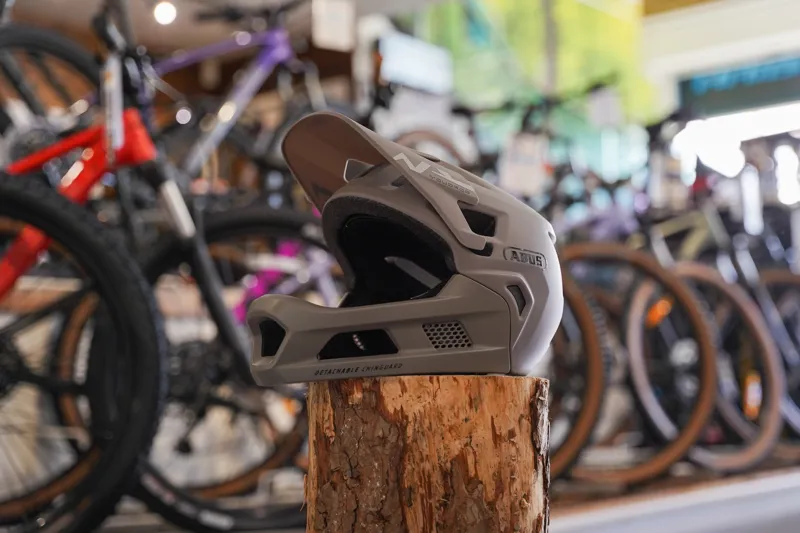 Abus YOUDROP FF Dust Grey Small