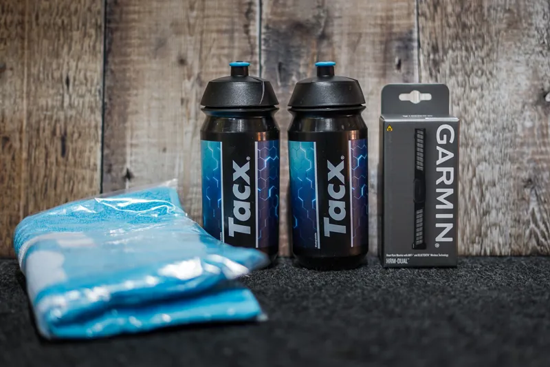 Tacx Neo 2T Smart Trainer ULTIMATE BUNDLE-3