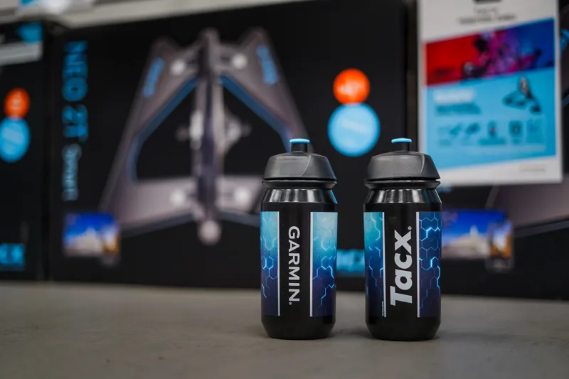 Tacx Neo 2T Smart Trainer ULTIMATE BUNDLE-5