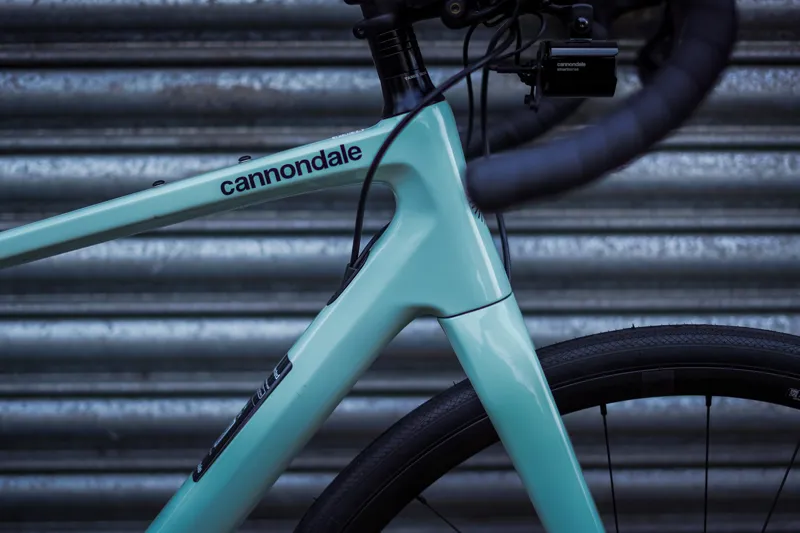 Cannondale Synapse Carbon 2 RLE Road Bike in Mint-2