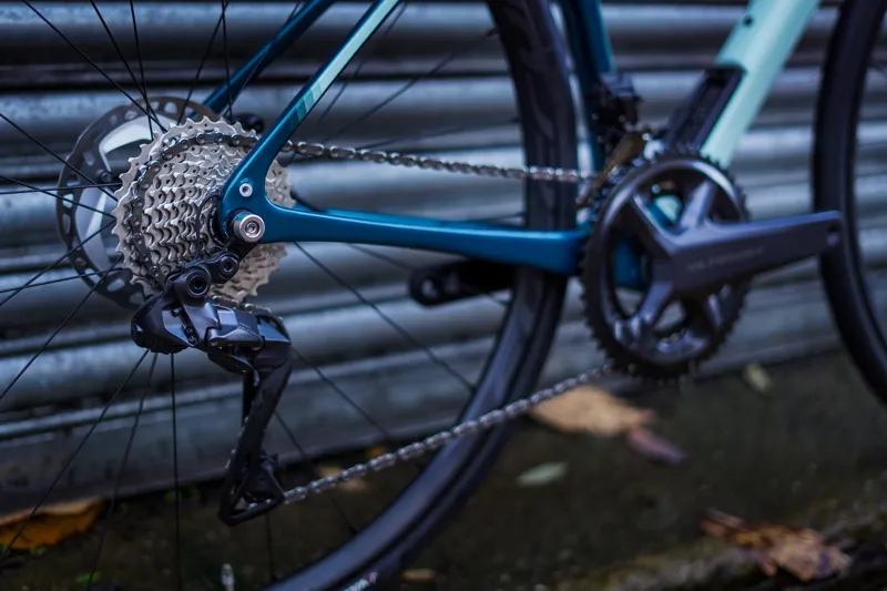 Cannondale Synapse Carbon 2 RLE Road Bike in Mint-3