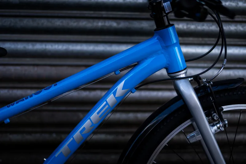 Trek Wahoo 24 inch Wheel Kids bike in Blue-8