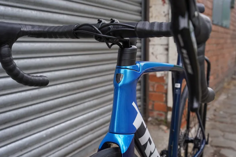 Trek Emonda SL 5 Disc Road Bike in Blue-6
