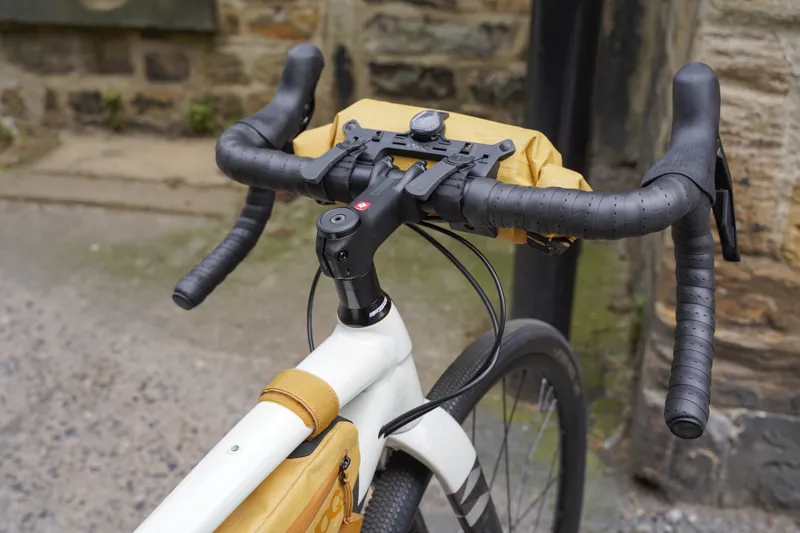 Trek Checkpoint ALR 5 Era Gravel Bike in White/Trek Black-5