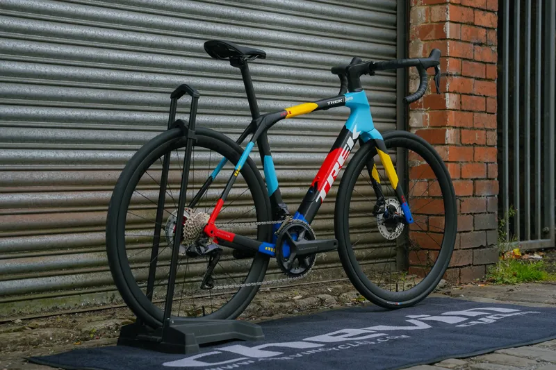 Trek 2023 Domane SLR 7 54cm Team Trek Black Project One-6