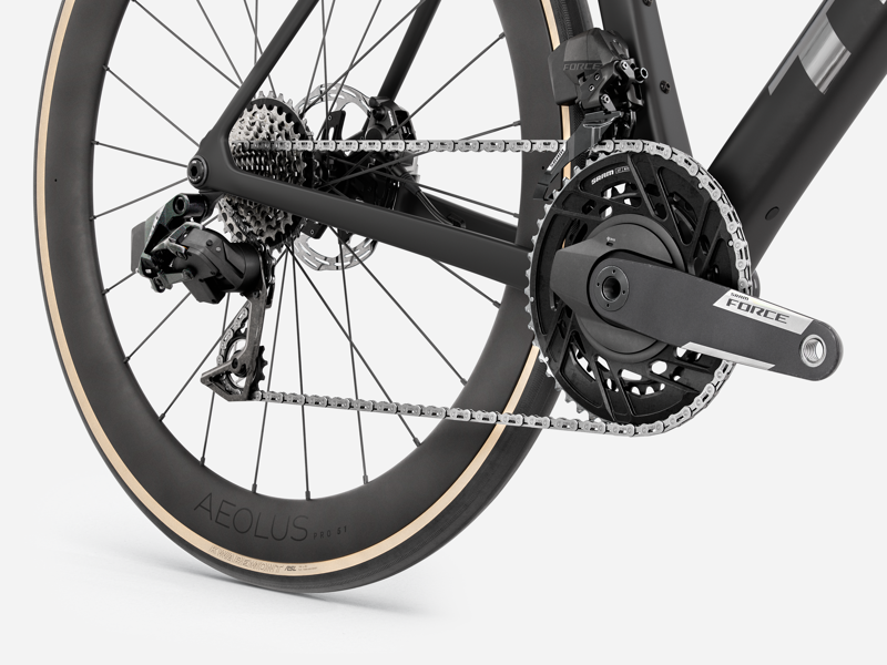 Trek 2027 Domane SLR 7 AXS SMOKE Gen 5 -1