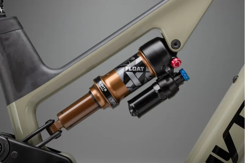 Whyte E-Lyte 150 Works Olive with UD Carbon-2