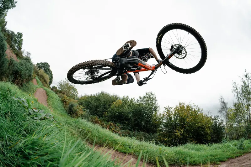 Whyte E-180 Rsx Electric Mountain Bike in Orange-13