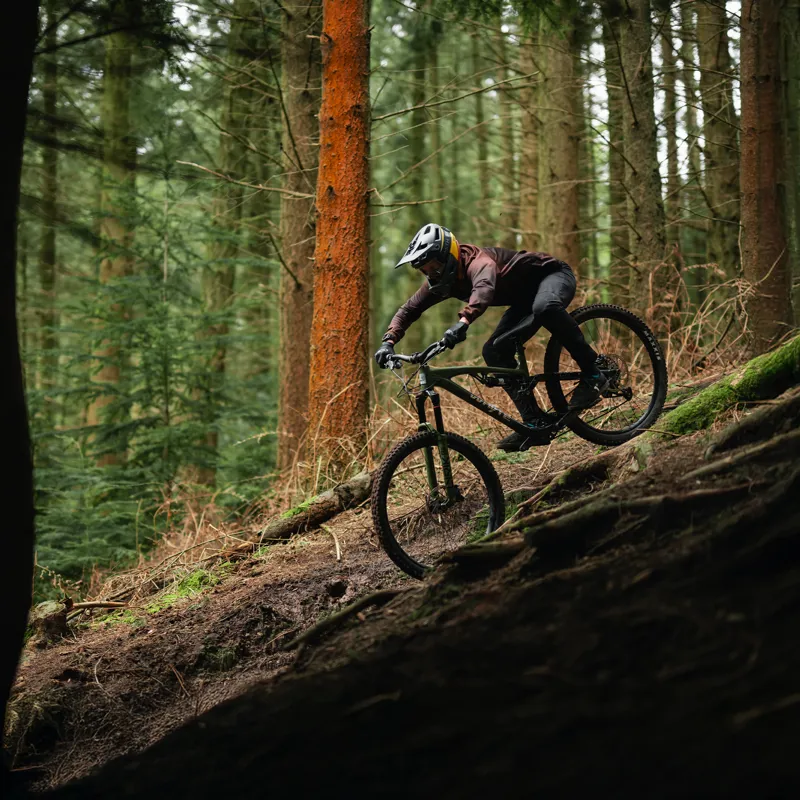 Whyte T-160 S Enduro Mountain Bike in Red/Black-2