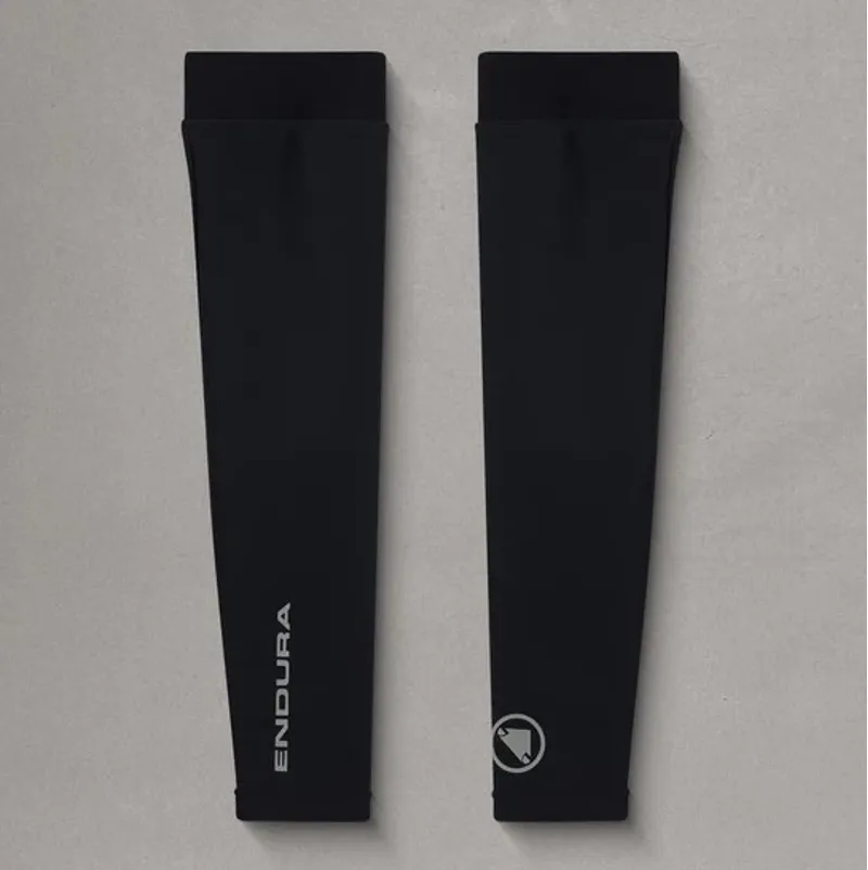 Endura FS260 Thermal Knee Warmer in Black