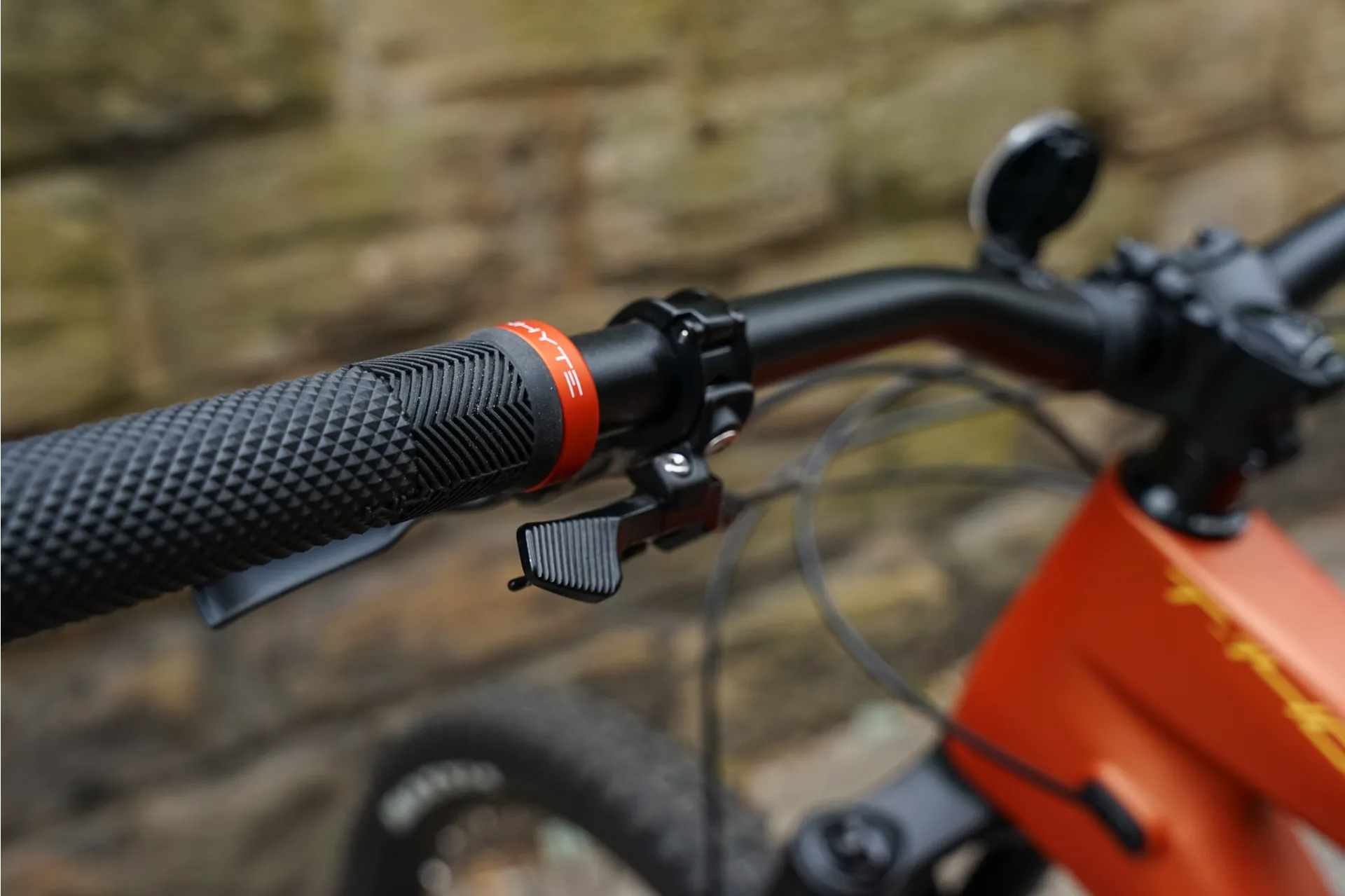 Whyte T-140C R Mountain Bike in Burnt Orange Large