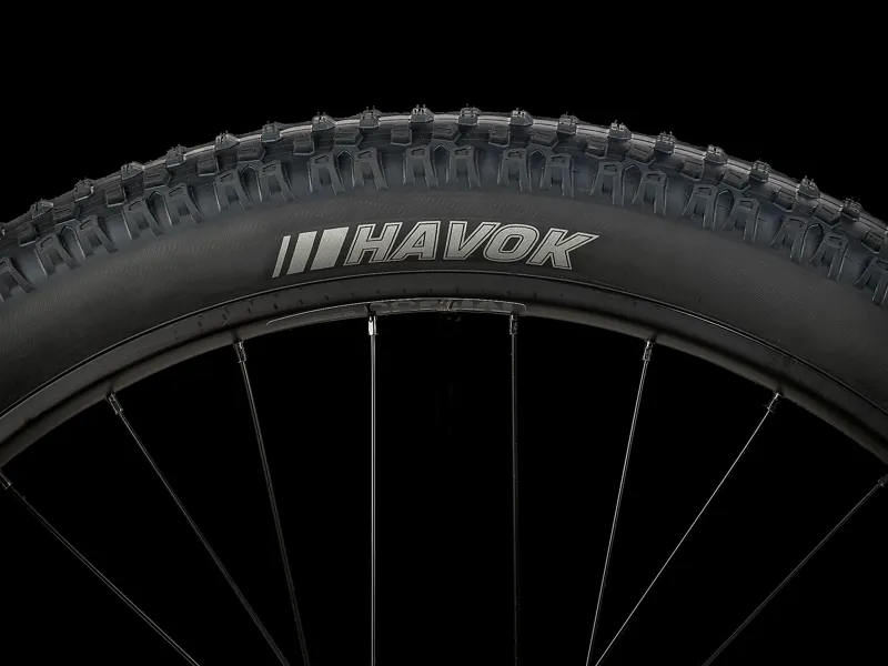 Trek Roscoe 6 Mountain Bike in Green-8