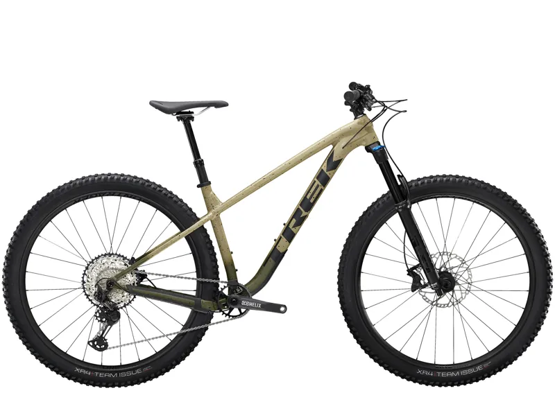 Trek Roscoe 9 Mountain Bike in Quicksand to Olive Fade/Black