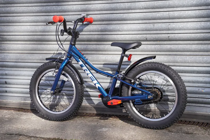 Trek Precaliber 16 F/W 16 MULSANNE BLUE 16 wheel D-7