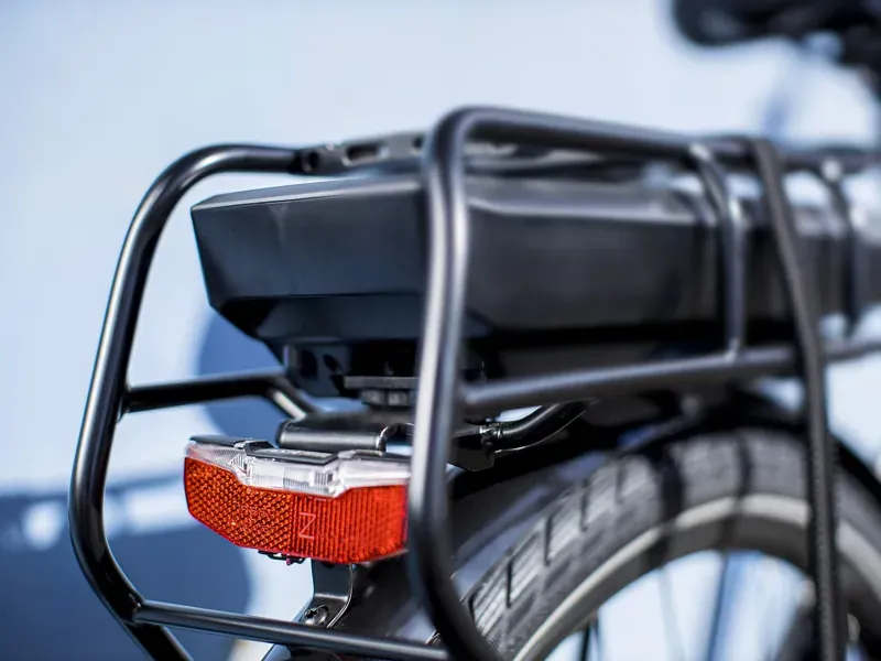 Trek Verve+ 2 Lowstep 500wh Electric Hybrid Bike in Grey-8