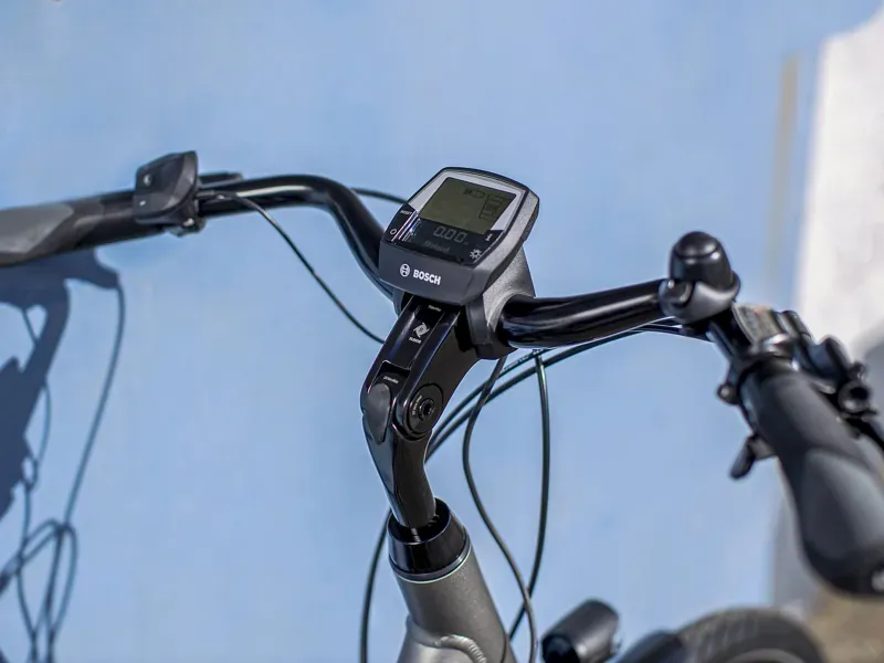 Trek Verve+ 2 Lowstep 500wh Electric Hybrid Bike in Grey-7