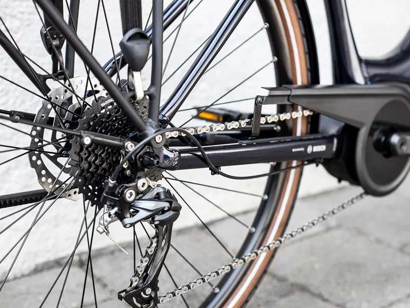 Trek Verve+ 2 Lowstep 500wh Electric Hybrid Bike in Blue-3