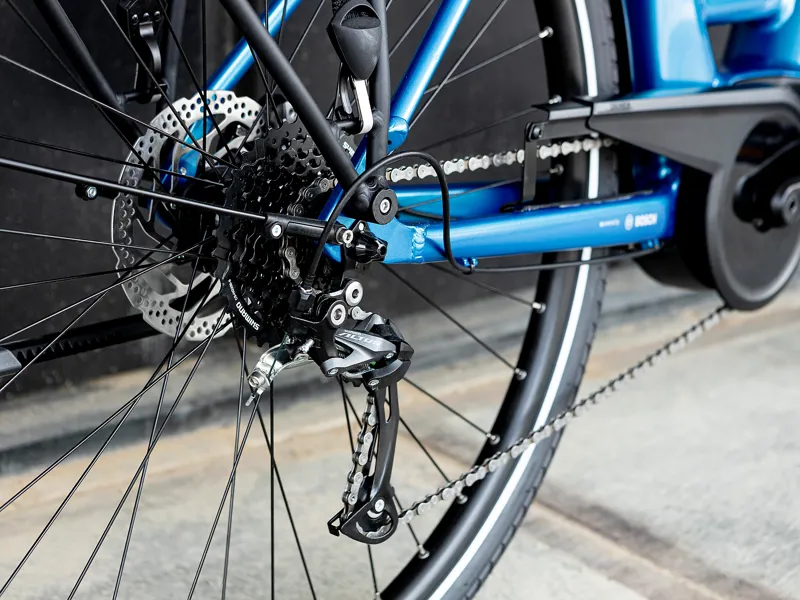 Trek Verve+ 3 Lowstep Hybrid Bike in Alpine Blue-3