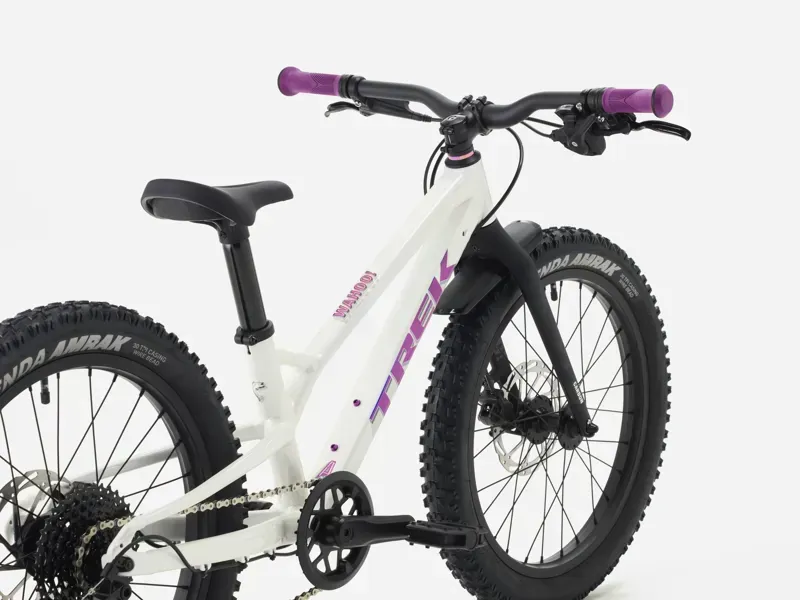 Trek Wahoo 20 Trail Kids Hybrid Bike in Crystal White-2